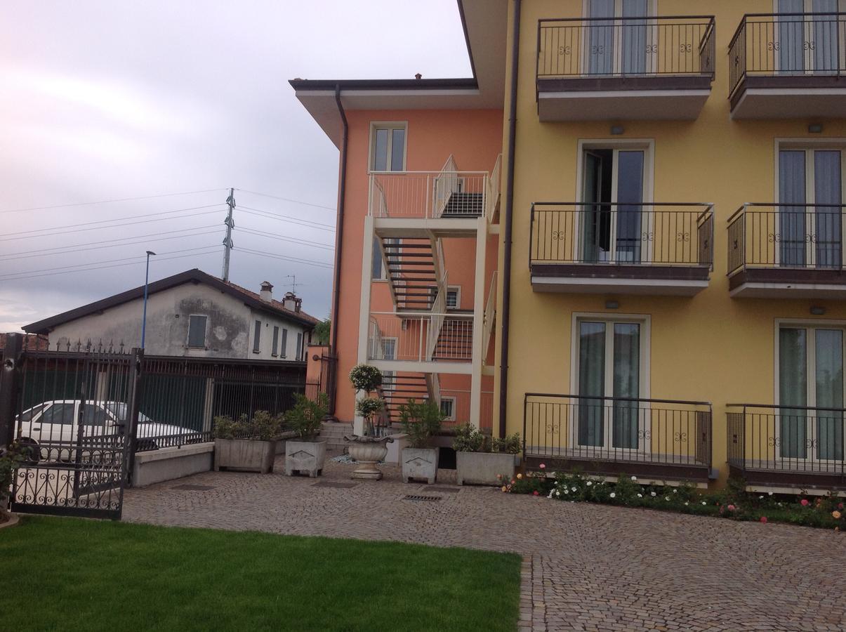 Hotel Panineria Colombera Rossa Brescia Eksteriør billede